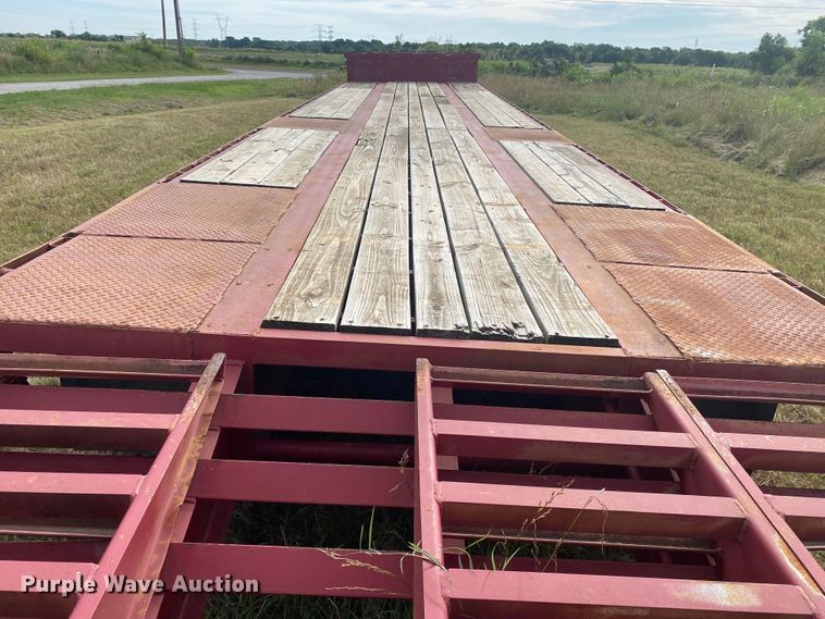 image for item DM4221 1998 Tarasport  drop deck equipment trailer