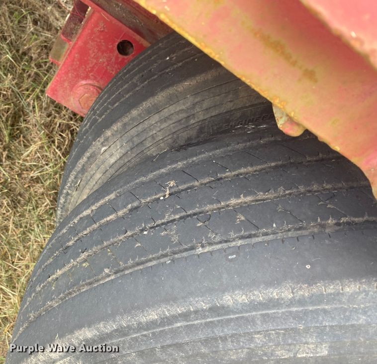 image for item DM4221 1998 Tarasport  drop deck equipment trailer