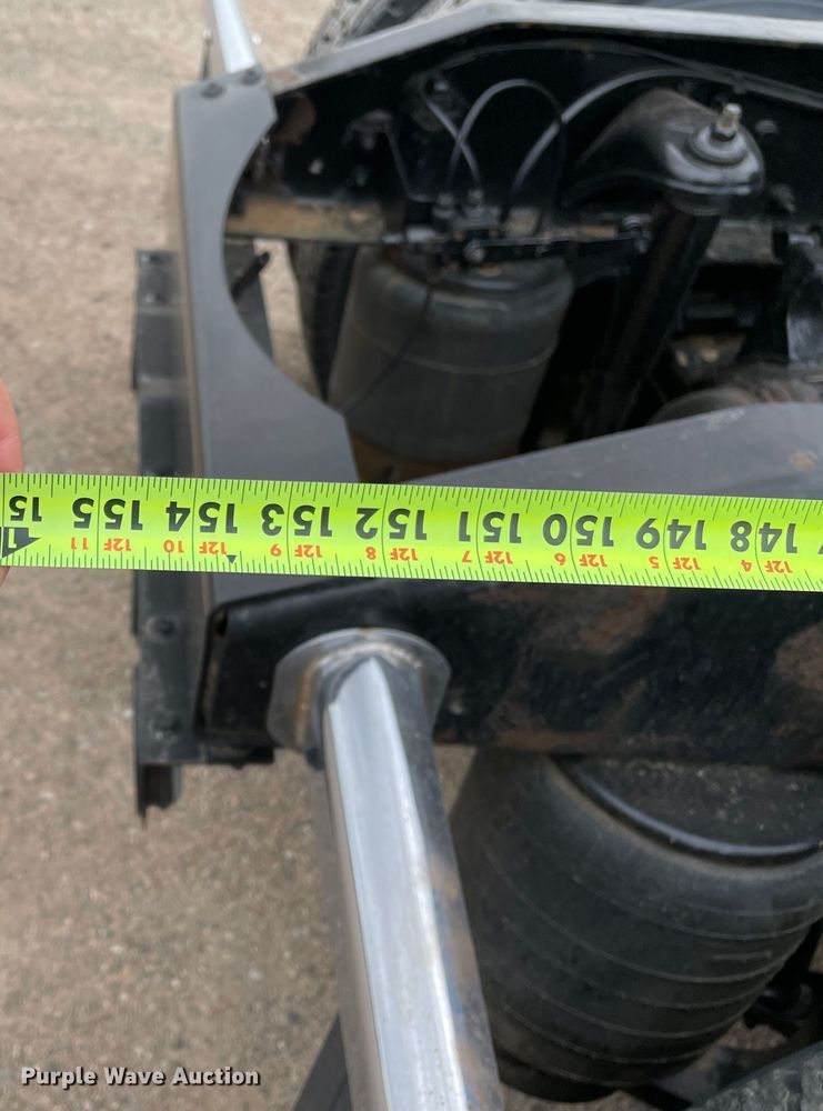 image for item DN5008 2013 Peterbilt 587  semi truck