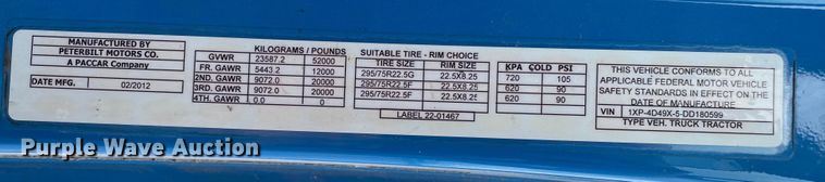 image for item DN5008 2013 Peterbilt 587  semi truck