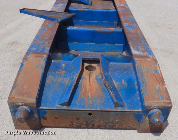 image for item DP4263 1987 Talbert T3BDW-40-HRG-RA-T1  lowboy equipment trailer