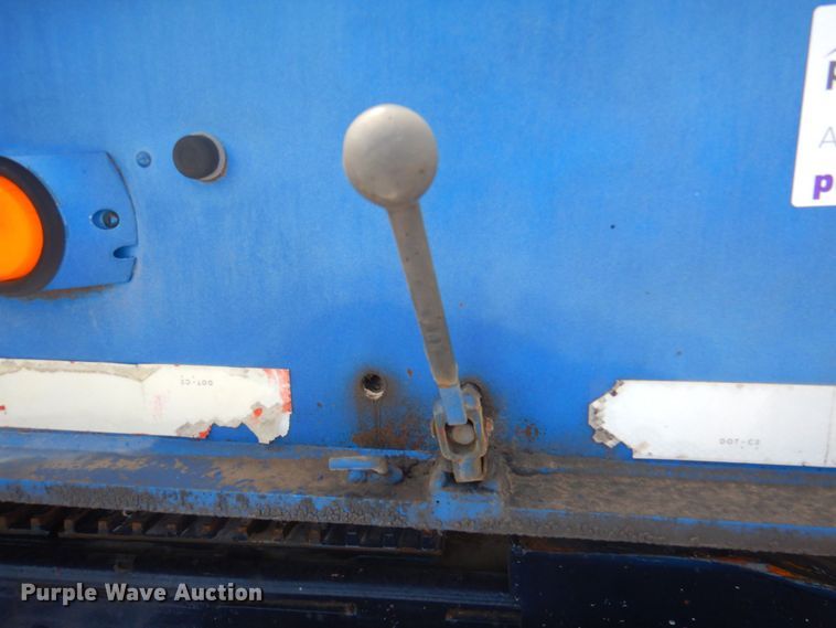 image for item DP4263 1987 Talbert T3BDW-40-HRG-RA-T1  lowboy equipment trailer