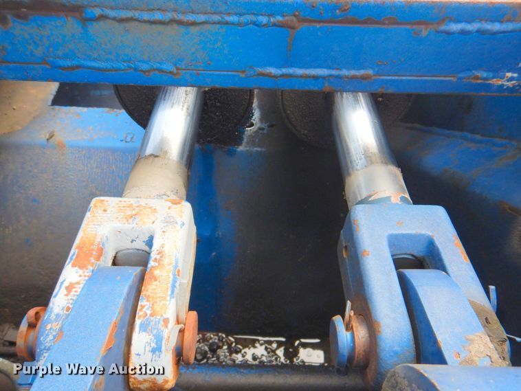 image for item DP4263 1987 Talbert T3BDW-40-HRG-RA-T1  lowboy equipment trailer