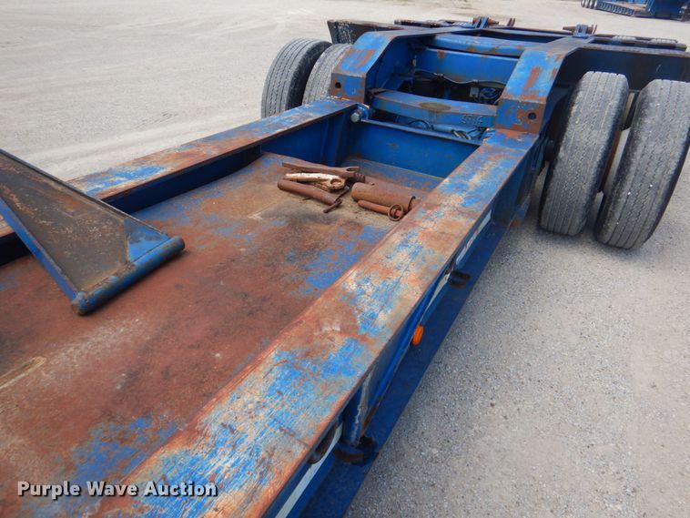 image for item DP4263 1987 Talbert T3BDW-40-HRG-RA-T1  lowboy equipment trailer
