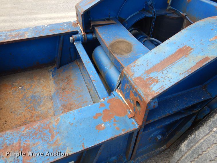 image for item DP4263 1987 Talbert T3BDW-40-HRG-RA-T1  lowboy equipment trailer