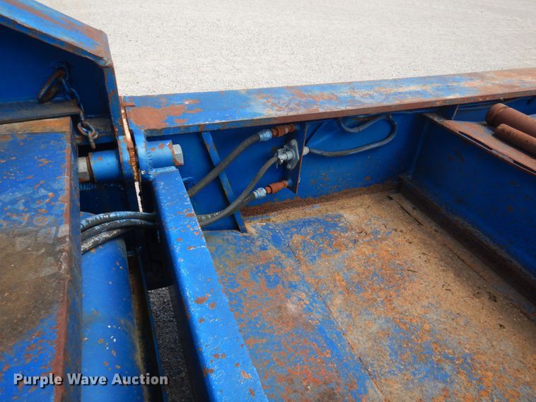 image for item DP4263 1987 Talbert T3BDW-40-HRG-RA-T1  lowboy equipment trailer