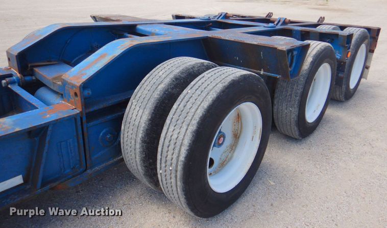 image for item DP4263 1987 Talbert T3BDW-40-HRG-RA-T1  lowboy equipment trailer