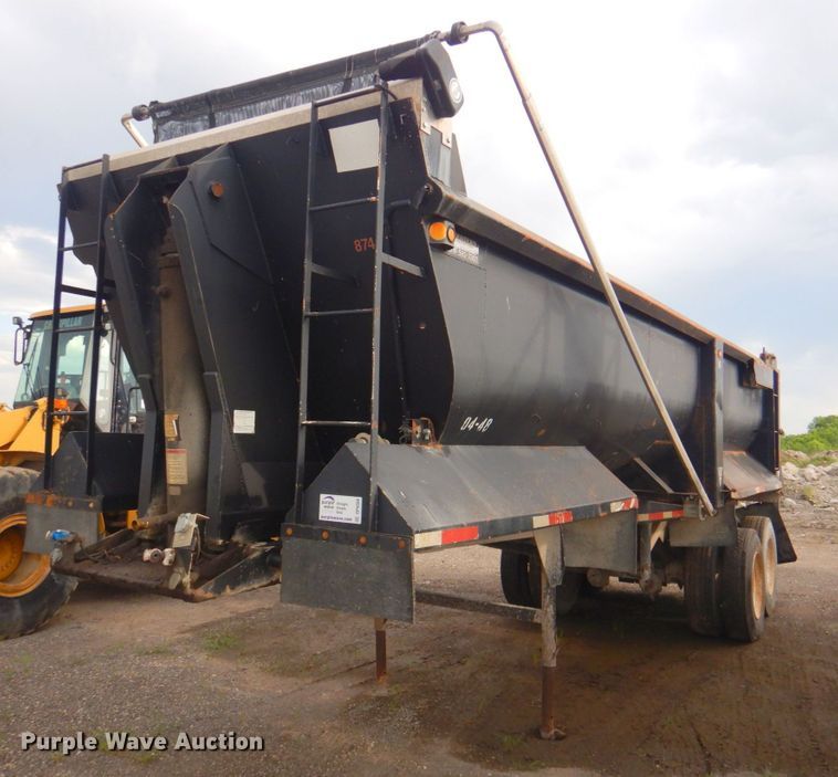 image for item DP4280 1997 Western STR261/4F  end dump trailer