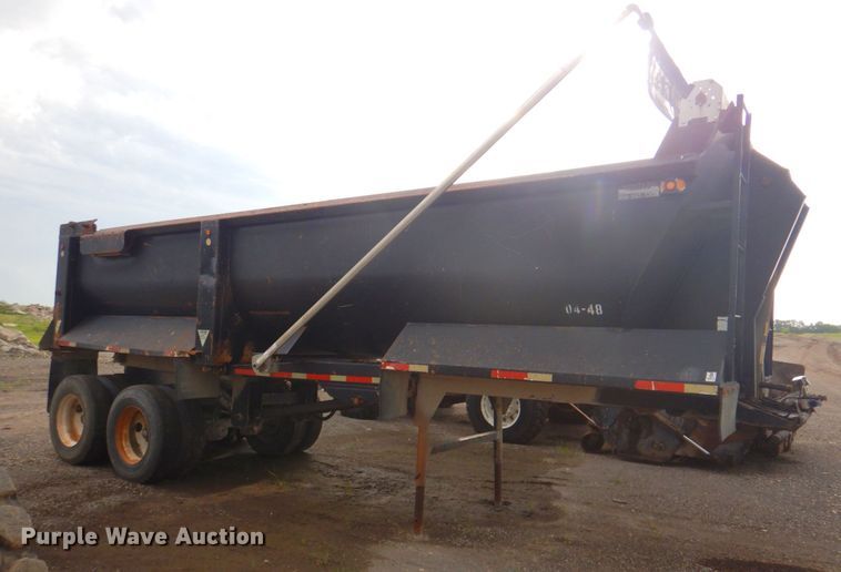 image for item DP4280 1997 Western STR261/4F  end dump trailer