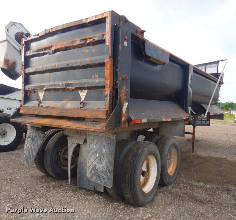 image for item DP4280 1997 Western STR261/4F  end dump trailer