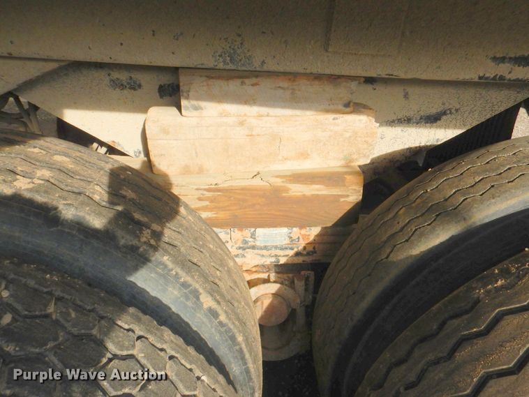 image for item DP4280 1997 Western STR261/4F  end dump trailer