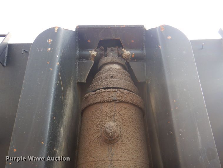 image for item DP4280 1997 Western STR261/4F  end dump trailer