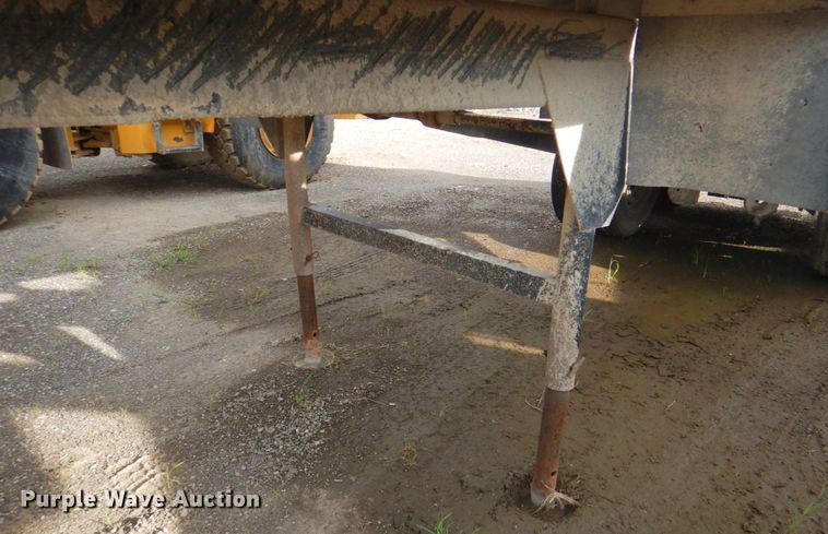 image for item DP4280 1997 Western STR261/4F  end dump trailer