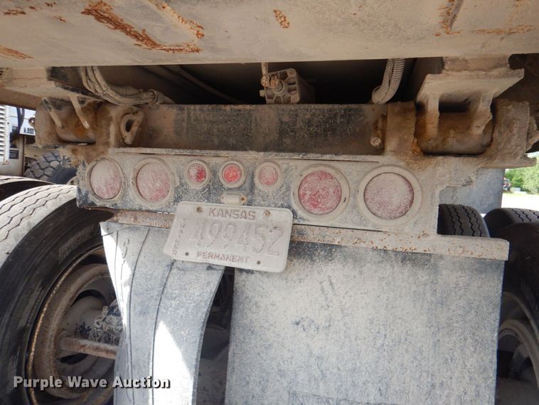 image for item DP4280 1997 Western STR261/4F  end dump trailer