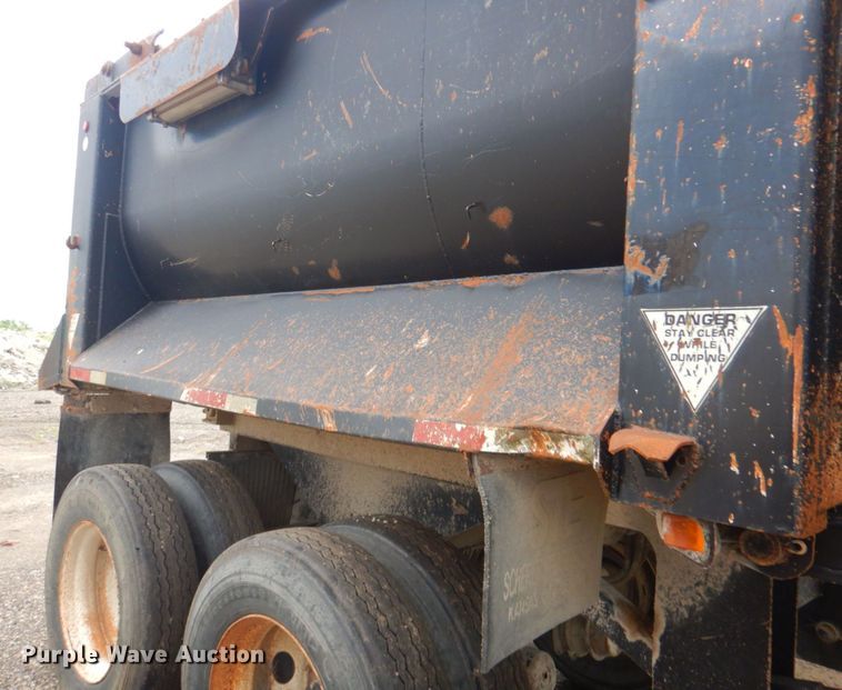 image for item DP4280 1997 Western STR261/4F  end dump trailer