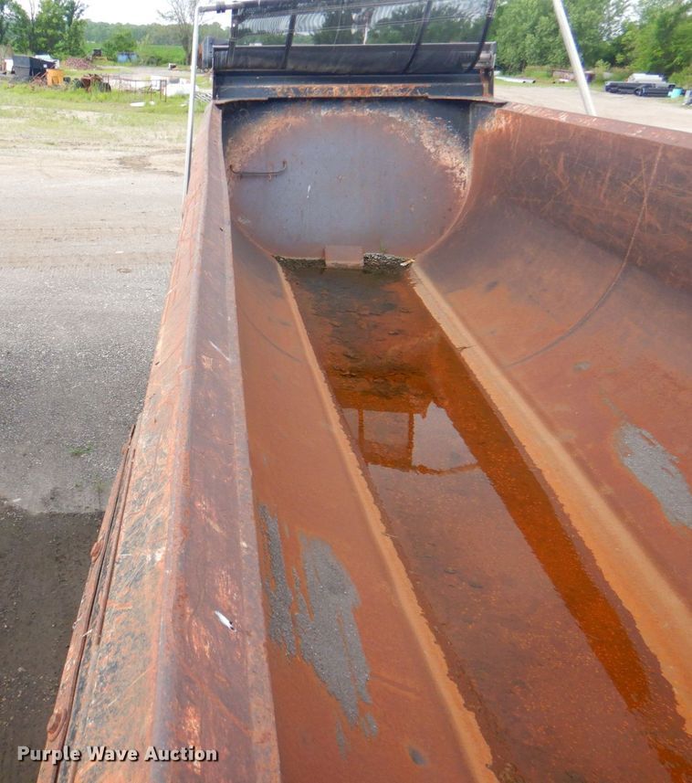 image for item DP4280 1997 Western STR261/4F  end dump trailer