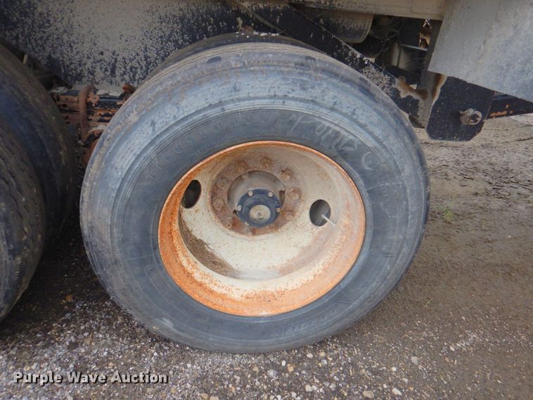 image for item DP4280 1997 Western STR261/4F  end dump trailer