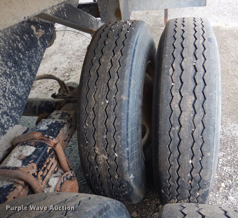 image for item DP4280 1997 Western STR261/4F  end dump trailer