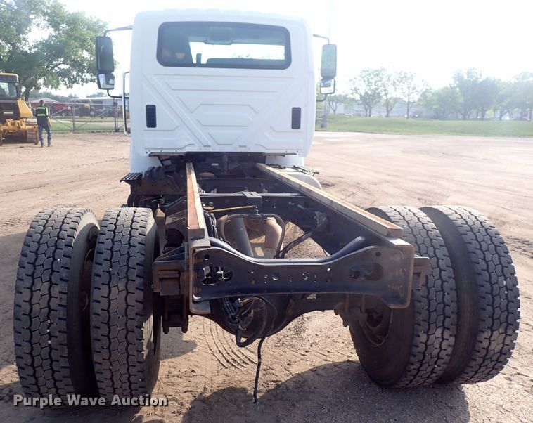 image for item DP4643 2012 International DuraStar 4300  truck cab and chassis