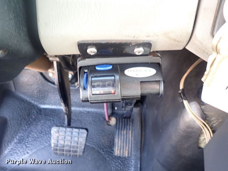 image for item DP4643 2012 International DuraStar 4300  truck cab and chassis