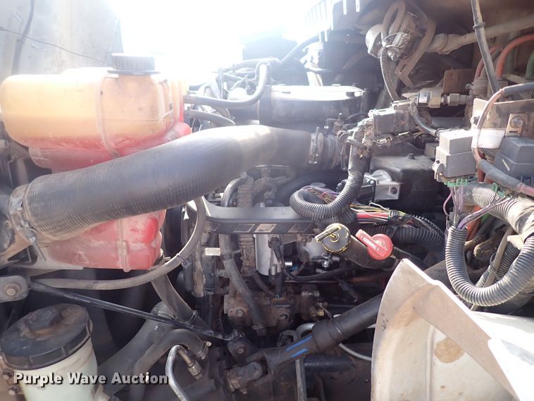 image for item DP4643 2012 International DuraStar 4300  truck cab and chassis