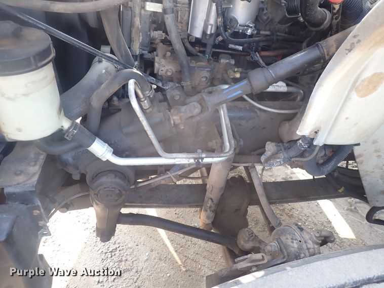 image for item DP4643 2012 International DuraStar 4300  truck cab and chassis