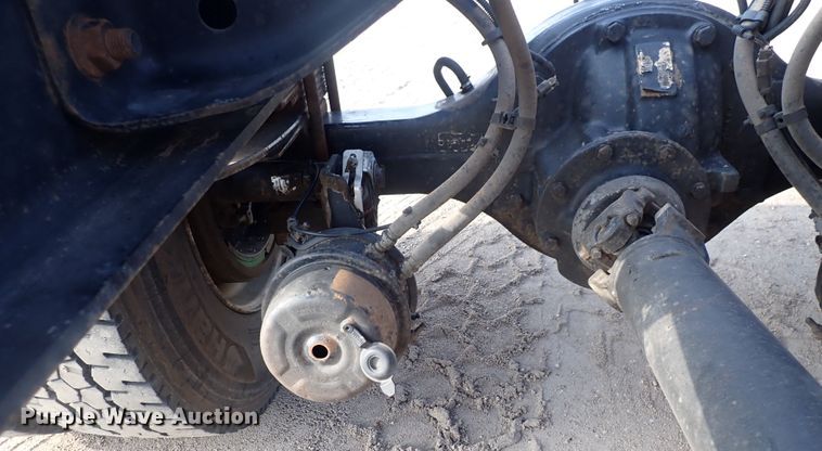 image for item DP4643 2012 International DuraStar 4300  truck cab and chassis