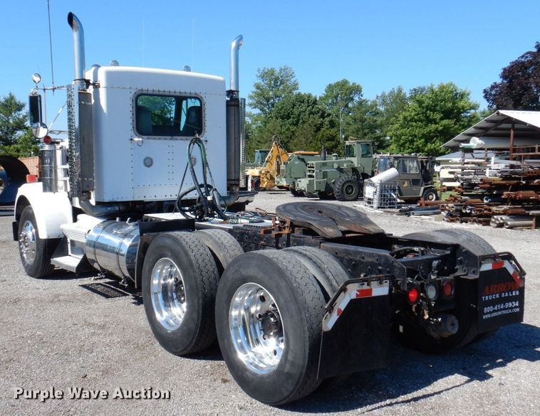 image for item DP5578 1990 Kenworth W900  semi truck