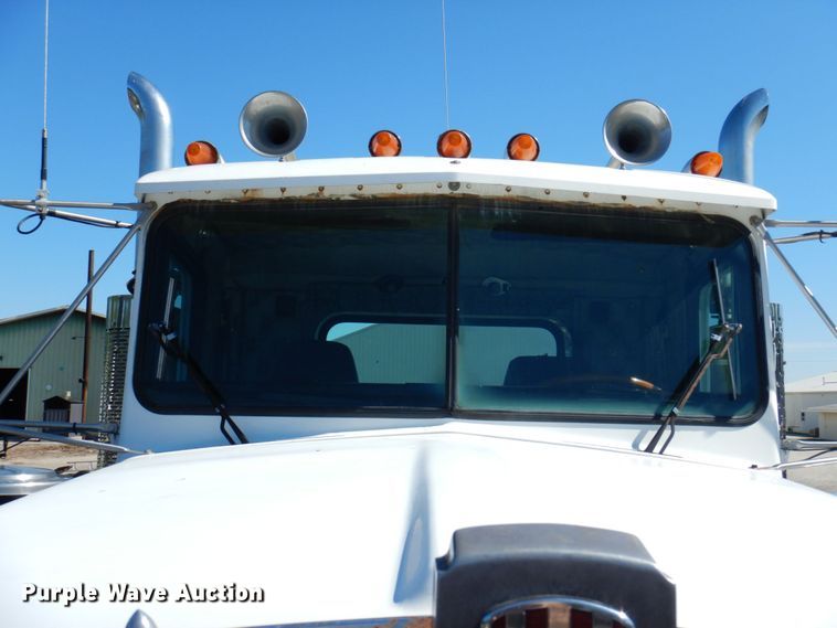 image for item DP5578 1990 Kenworth W900  semi truck