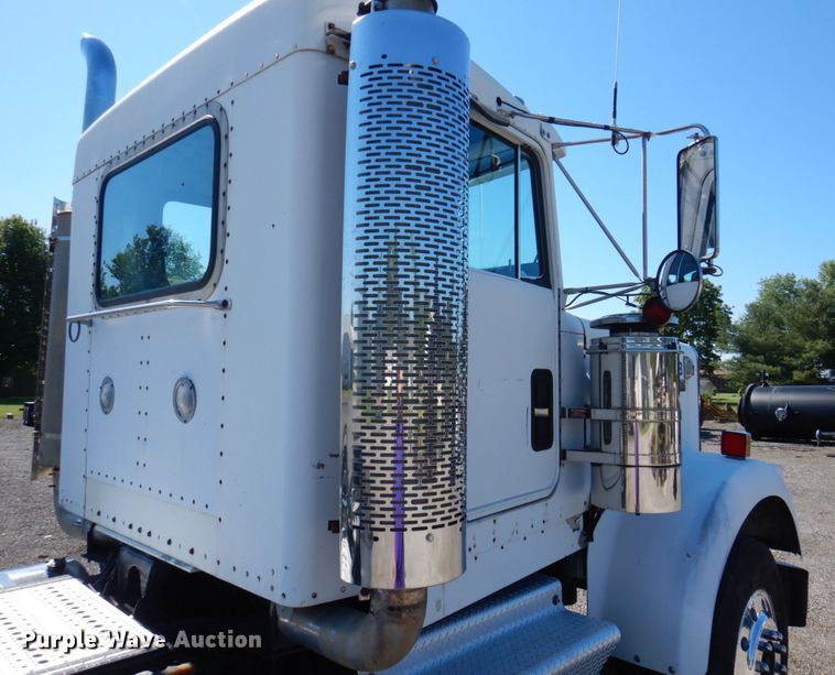 image for item DP5578 1990 Kenworth W900  semi truck