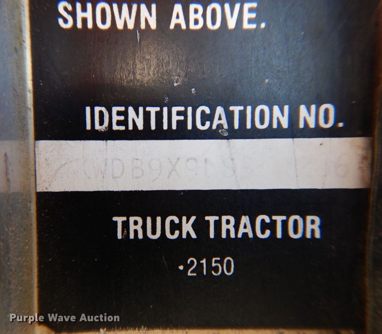 image for item DP5578 1990 Kenworth W900  semi truck