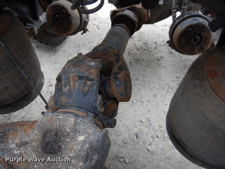 image for item DP5587 2009 Freightliner Columbia 120  semi truck