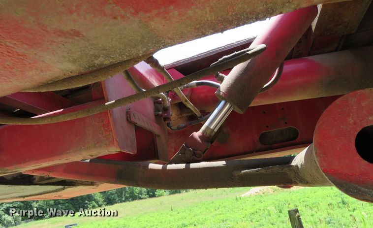 image for item DR0081 2003 XL Specialized Trailers XL-70  lowboy equipment trailer