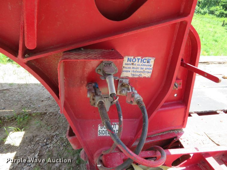 image for item DR0081 2003 XL Specialized Trailers XL-70  lowboy equipment trailer