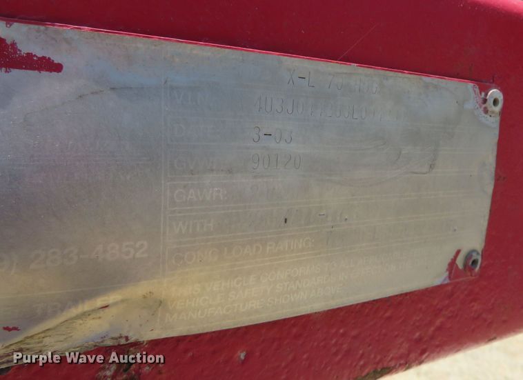 image for item DR0081 2003 XL Specialized Trailers XL-70  lowboy equipment trailer