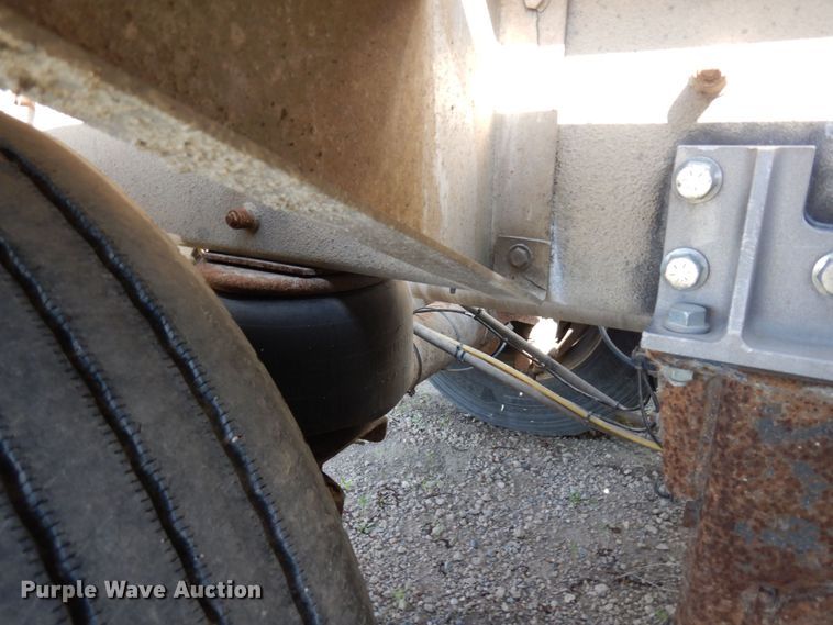 image for item DR0499 2007 Heil  pneumatic dry bulk trailer