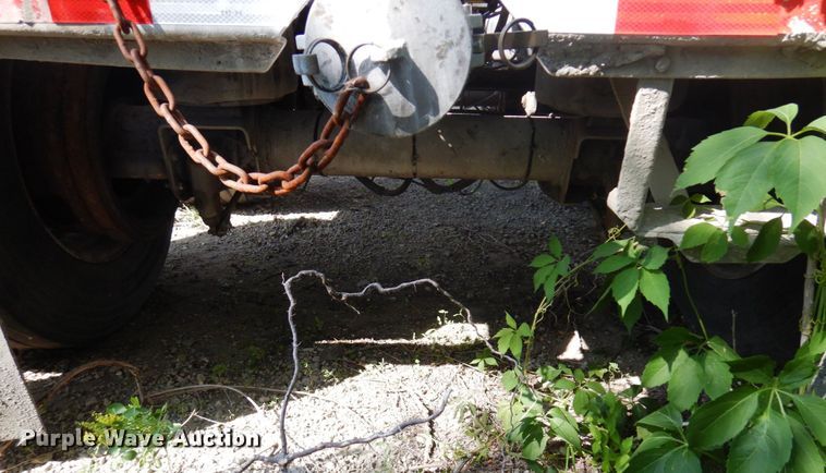 image for item DR0499 2007 Heil  pneumatic dry bulk trailer