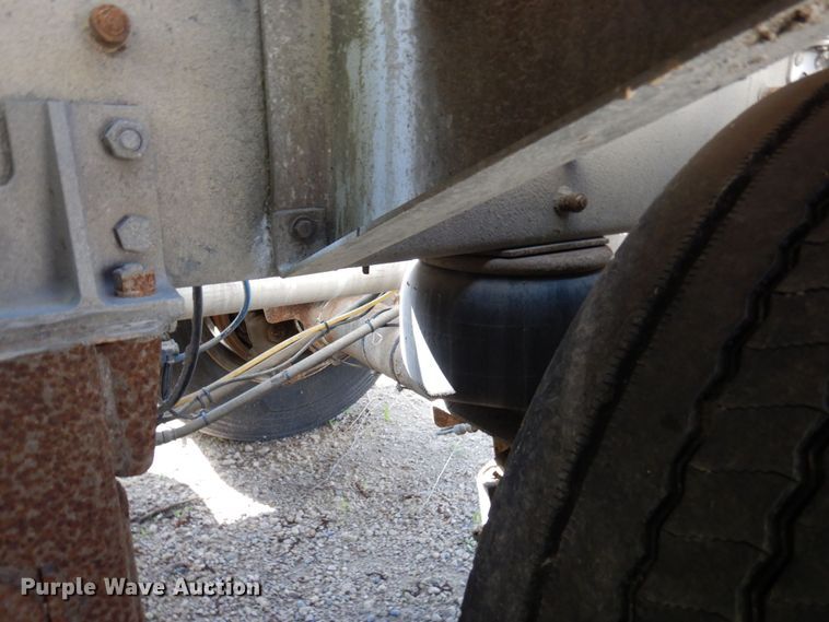 image for item DR0499 2007 Heil  pneumatic dry bulk trailer