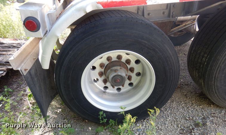 image for item DR0499 2007 Heil  pneumatic dry bulk trailer