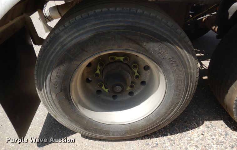 image for item DR0507 2007 Heil  pneumatic dry bulk trailer