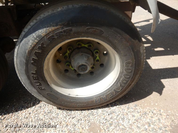 image for item DR0507 2007 Heil  pneumatic dry bulk trailer