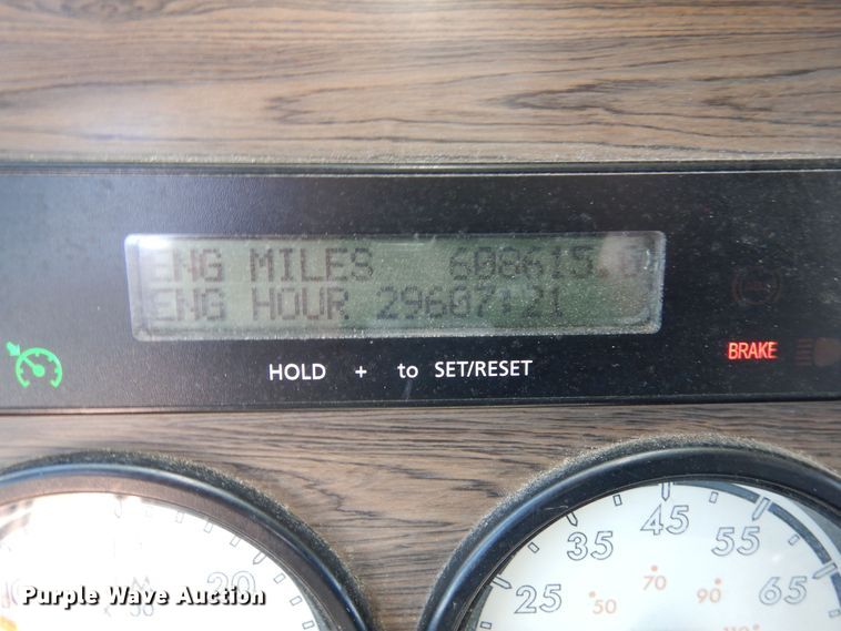 image for item DR1213 2011 Freightliner Coronado  semi truck