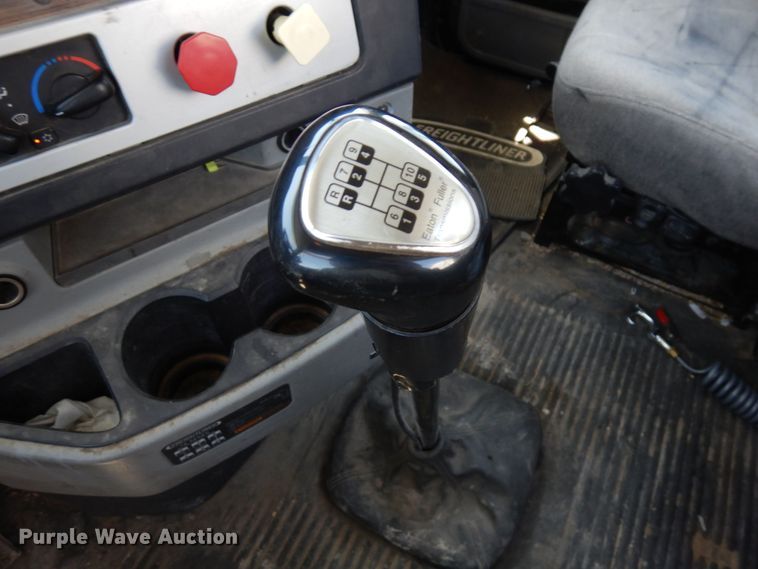 image for item DR1213 2011 Freightliner Coronado  semi truck