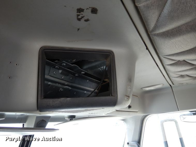 image for item DR1213 2011 Freightliner Coronado  semi truck