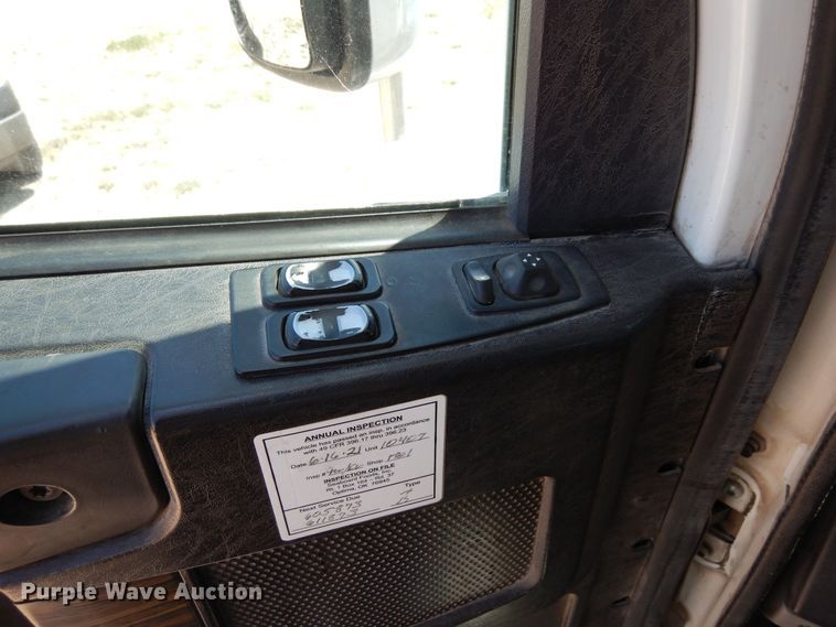 image for item DR1213 2011 Freightliner Coronado  semi truck