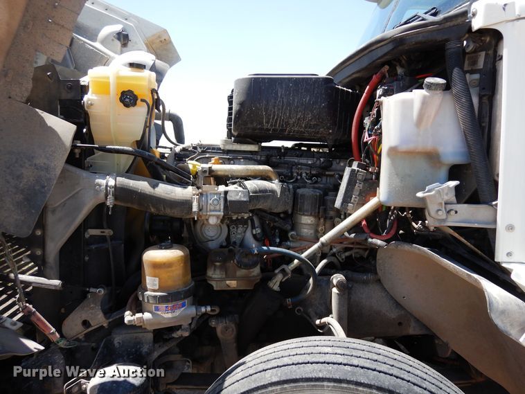 image for item DR1213 2011 Freightliner Coronado  semi truck