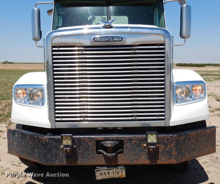 image for item DR1213 2011 Freightliner Coronado  semi truck