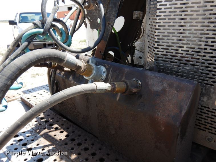 image for item DR1213 2011 Freightliner Coronado  semi truck