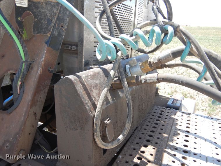 image for item DR1213 2011 Freightliner Coronado  semi truck