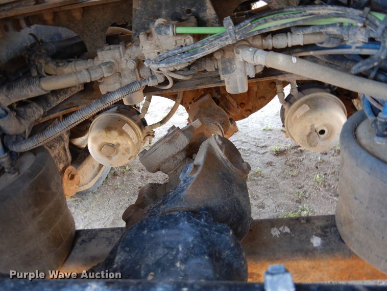 image for item DR1213 2011 Freightliner Coronado  semi truck